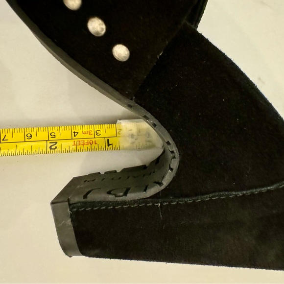 Donald Pliner signature black suede platform/wedge sandals. - Picture 6 of 6